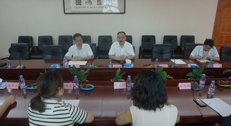 福建省高校產(chǎn)學(xué)研聯(lián)合創(chuàng)新項目《綠色高效蒸發(fā)冷卻空調(diào)及其智能遠(yuǎn)程 節(jié)能優(yōu)化控制系統(tǒng)研發(fā)》啟動會議在澳藍(lán)順利召開